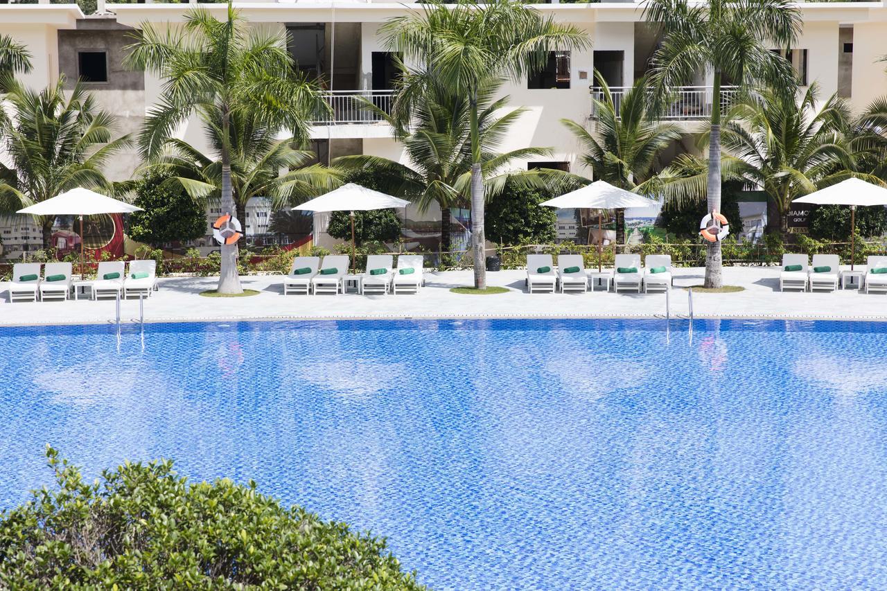 Diamond Bay Condotel 5* Нячанг