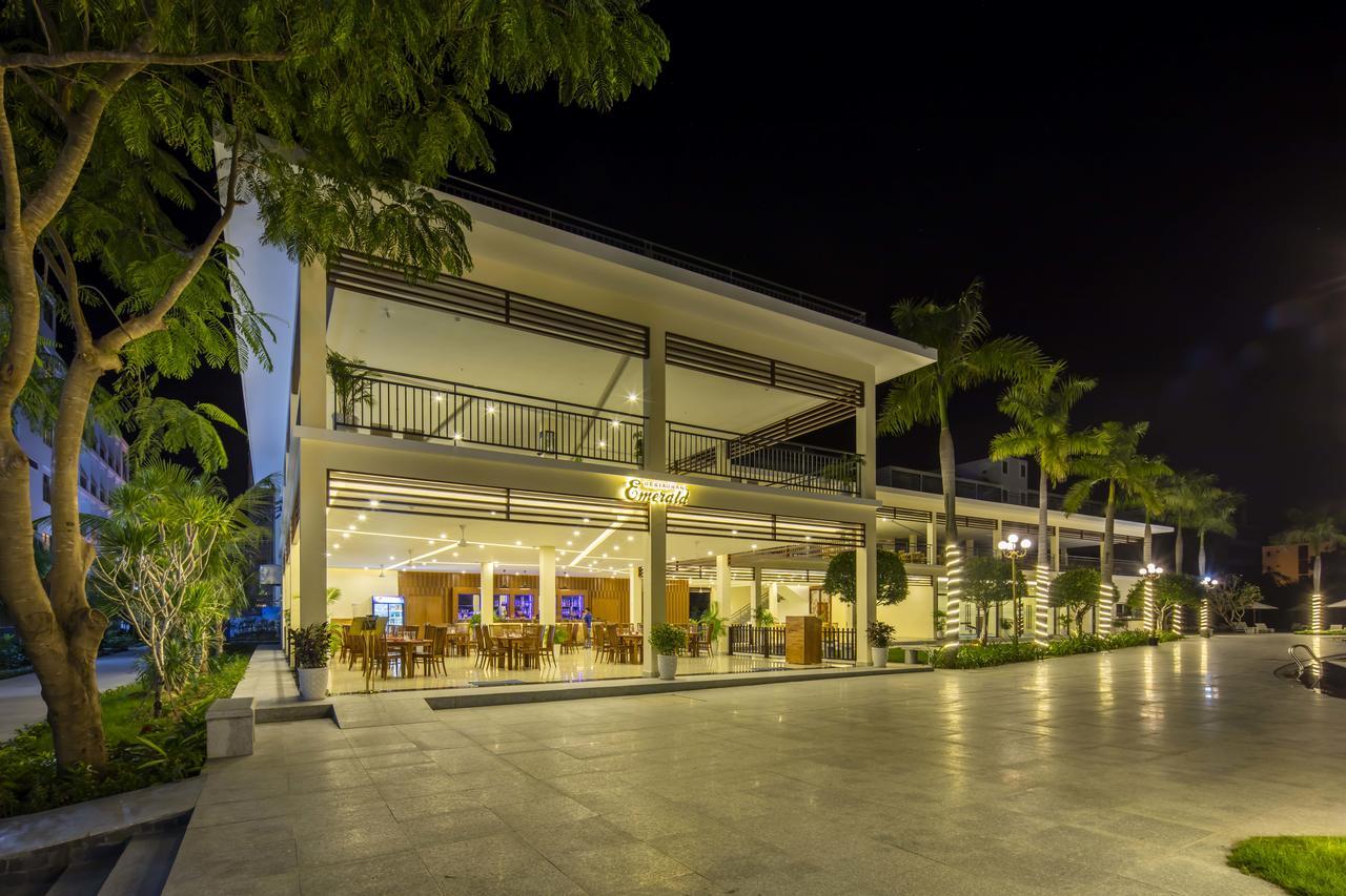 Diamond Bay Condotel Aparthotel